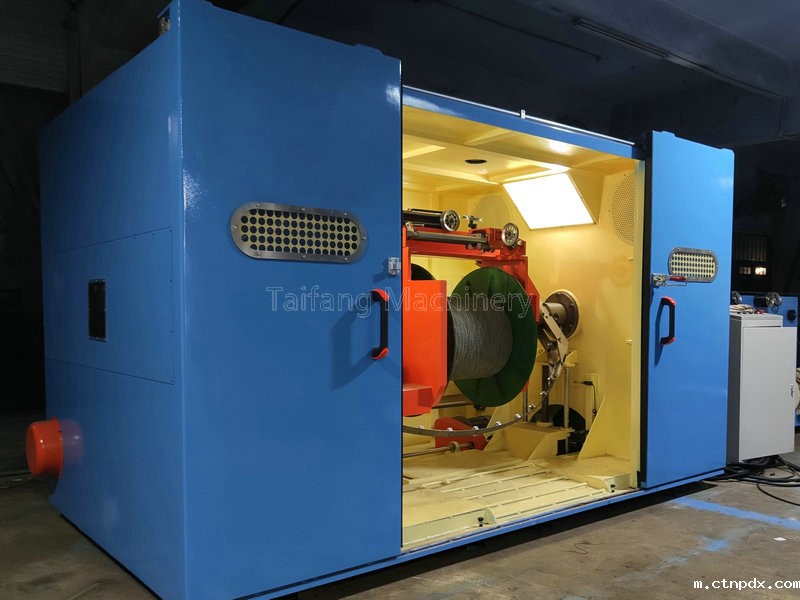 Ф1250型高速双绞成缆机+放线架