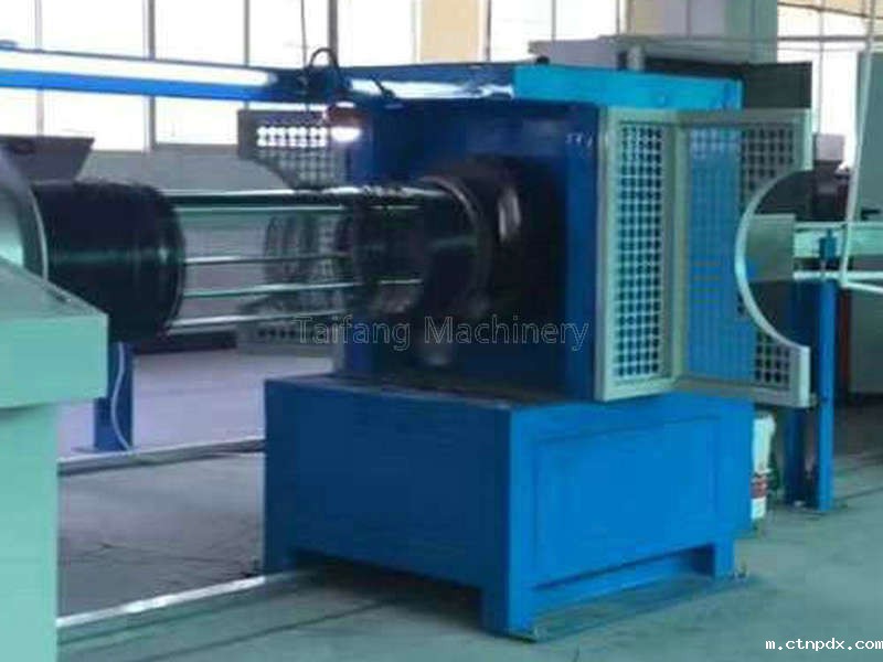 象鼻式牵引收线机